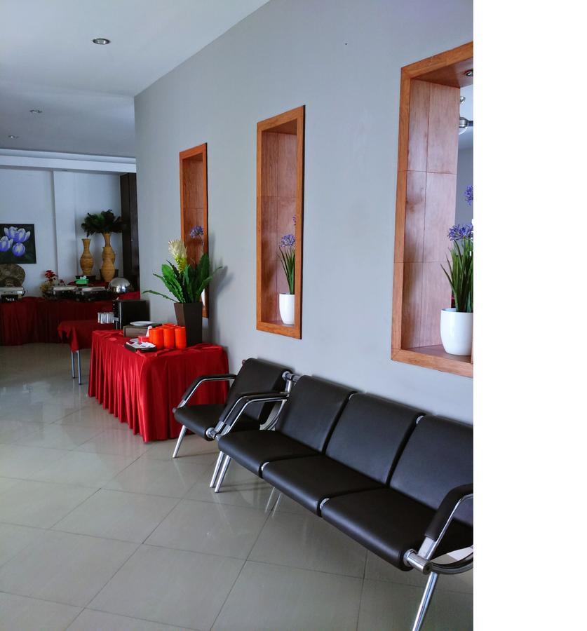 Hotel Transit פסורואן מראה חיצוני תמונה