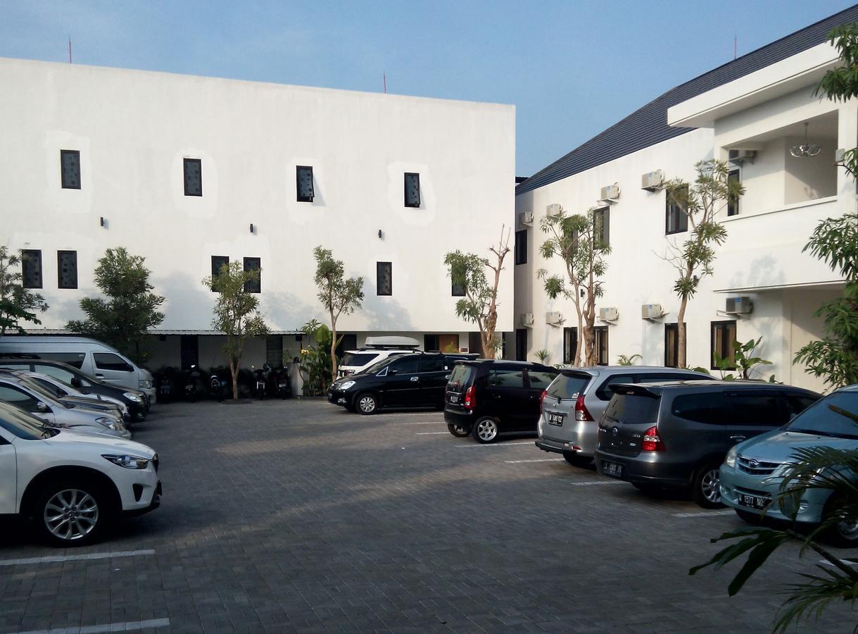 Hotel Transit פסורואן מראה חיצוני תמונה