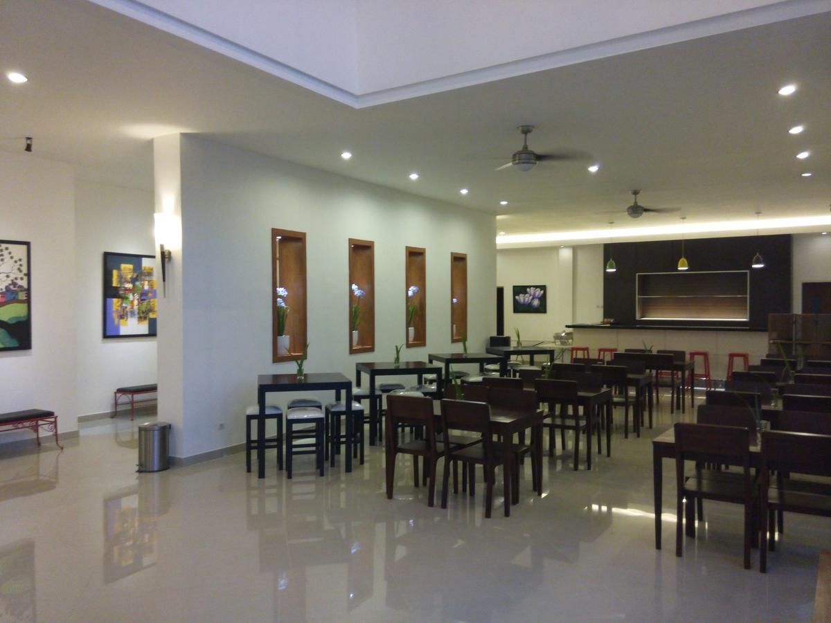 Hotel Transit פסורואן מראה חיצוני תמונה